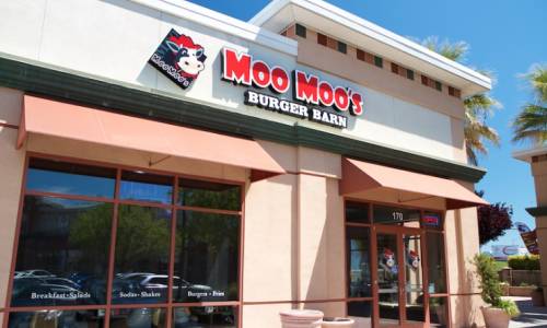 Moo Moo's Burger Barn