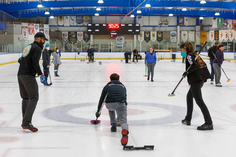 Wine Country Curling Club Hosts 2025 Jerome Larson Memorial Crush Bonspiel August 29-31 in Roseville